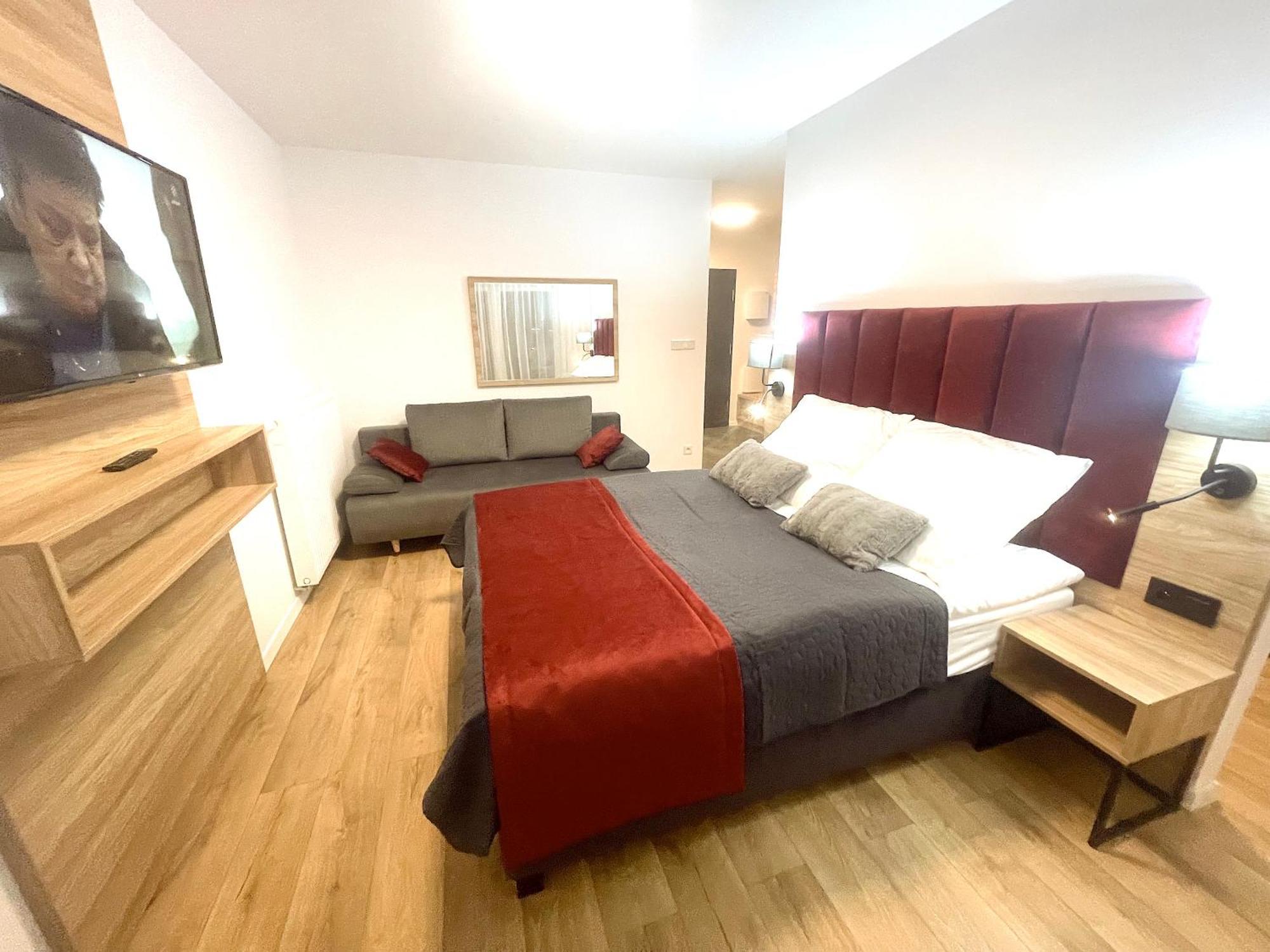 Apartment Premium Atal City Square-Free Parking Space In The Garage Вроцлав Екстериор снимка