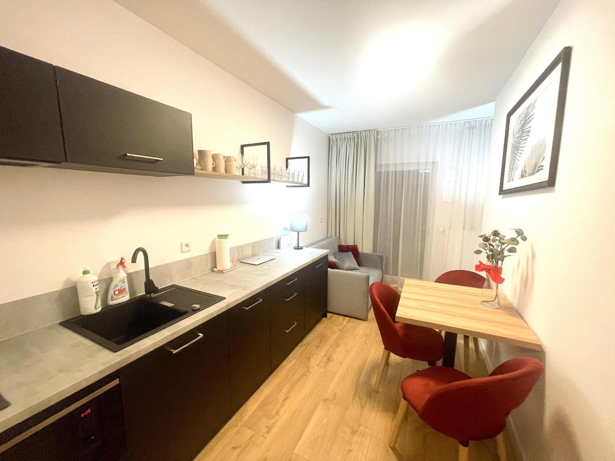 Apartment Premium Atal City Square-Free Parking Space In The Garage Вроцлав Екстериор снимка