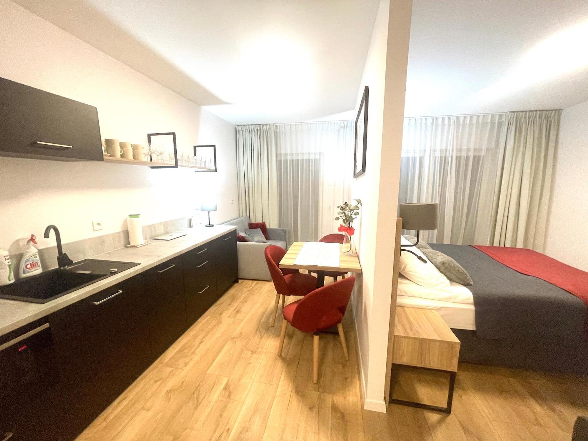 Apartment Premium Atal City Square-Free Parking Space In The Garage Вроцлав Екстериор снимка